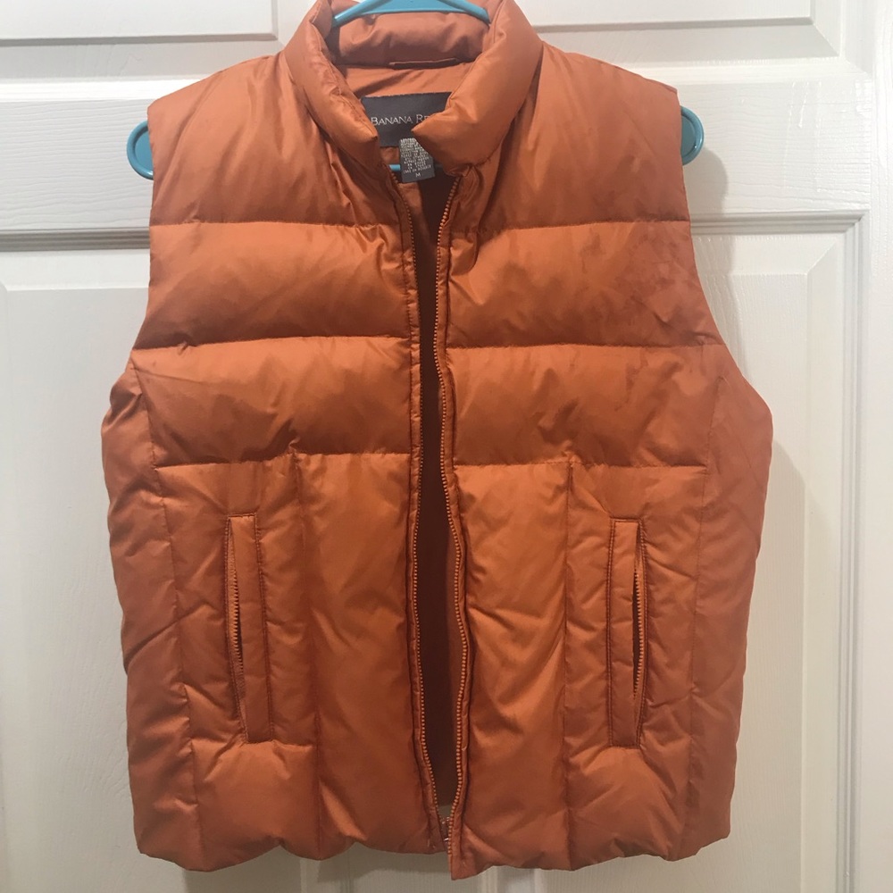 Banana Republic Puffer jacket vest